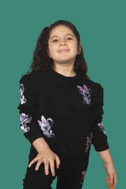 baskılı taşlı siyah sweat 1-min