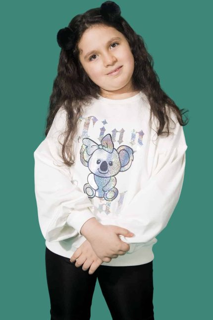 hologramlı ekru sweat 1-min