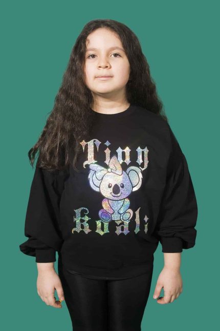 hologramlı siyah sweat 1-min